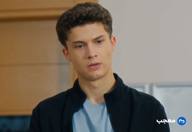 مسلسل في السابعة عشر الحلقة 22